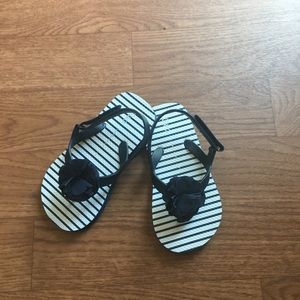 Baby Gap new slippers-9/10